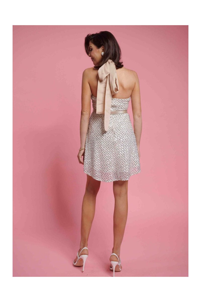 Φόρεμα Μίνι Σύμη: Λάμψη και Κομψότητα από τη Brigitte Boutique
