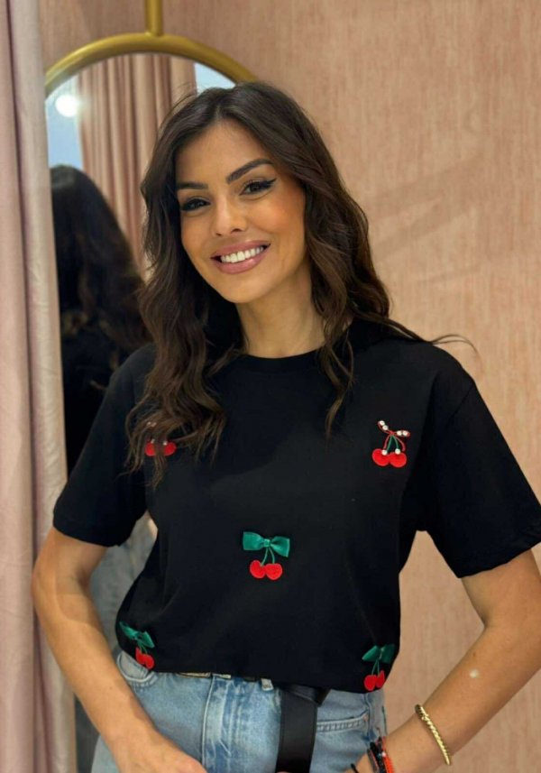 T shirt με σχέδια κεράσια