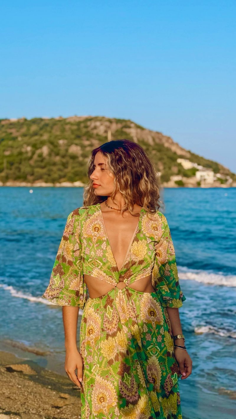 Φόρεμα cut-out Irida
