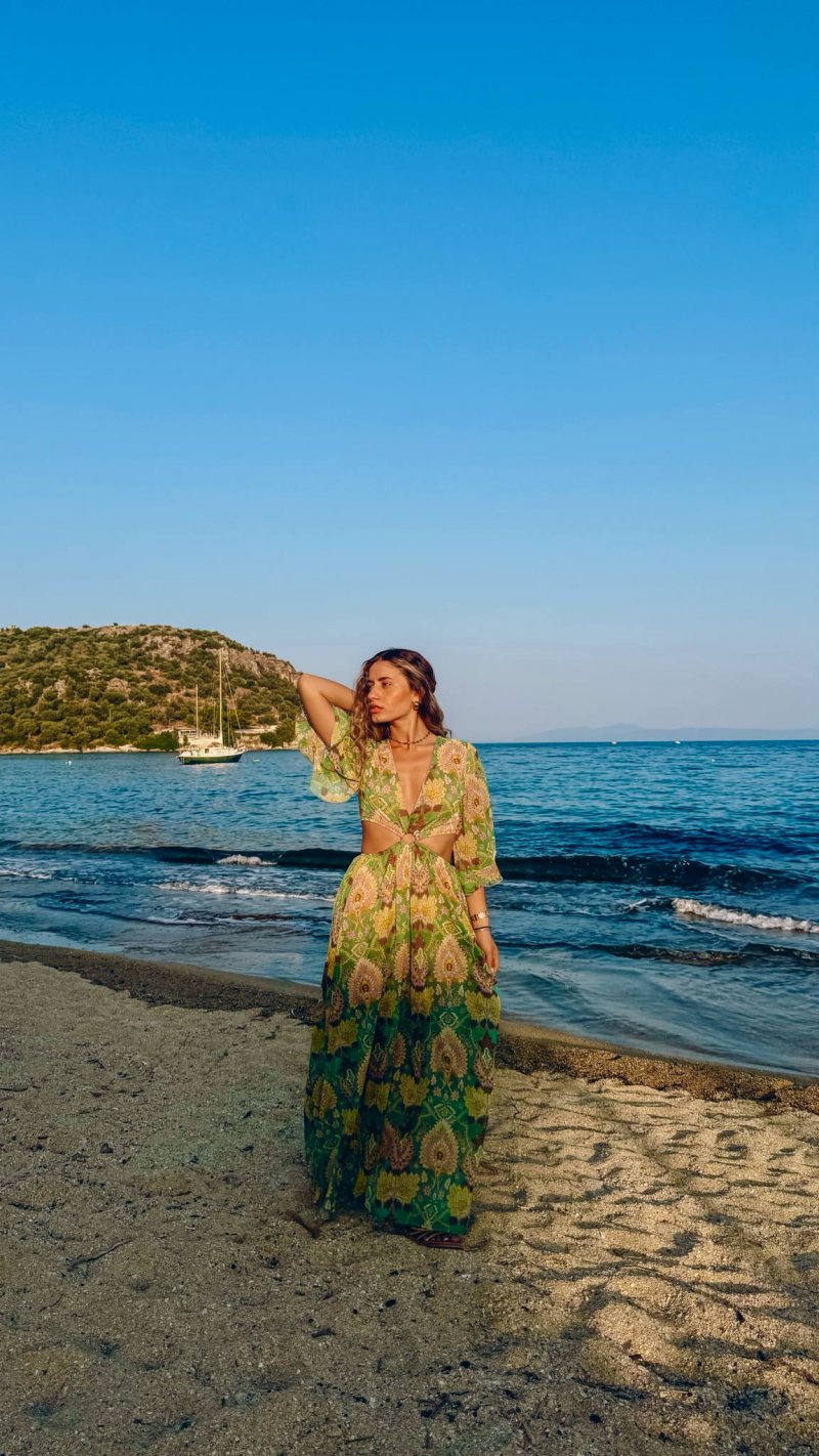 Φόρεμα cut-out Irida