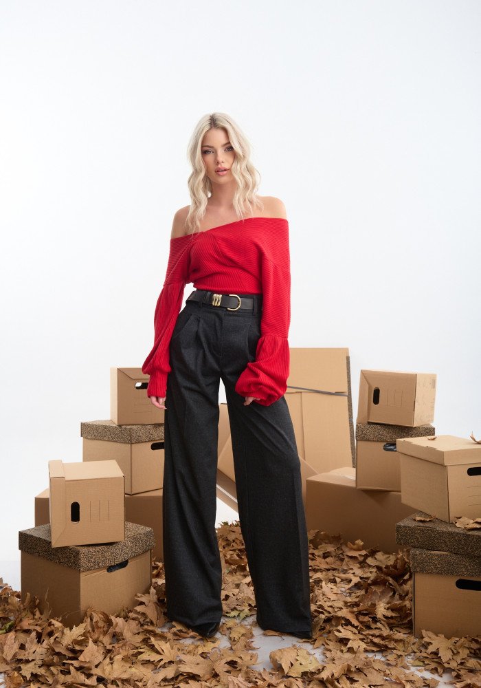 Πουλόβερ με πεσμένο ώμο