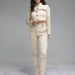 Τοπ με άνοιγμα στο στήθος Brigitte