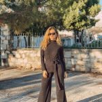 Ολόσωμη φόρμα με ανοιχτή πλάτη lurex