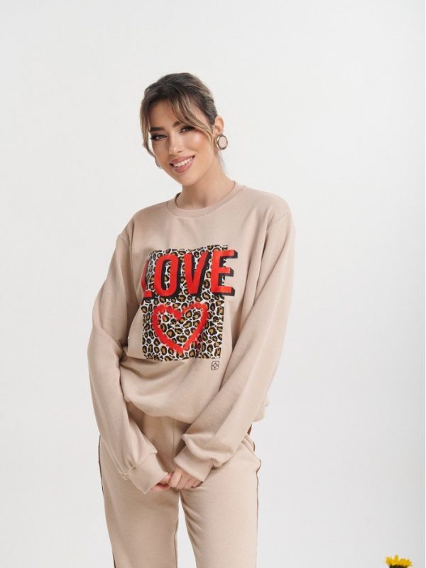 Σετ φόρμες με στάμπα καρδιές