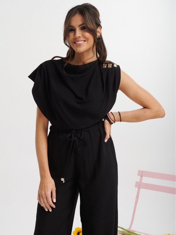 Τοπ με σούρες και κουμπιά στους ώμους