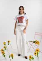 Τζιν λευκό ψηλόμεσο σε ίσια γραμμή