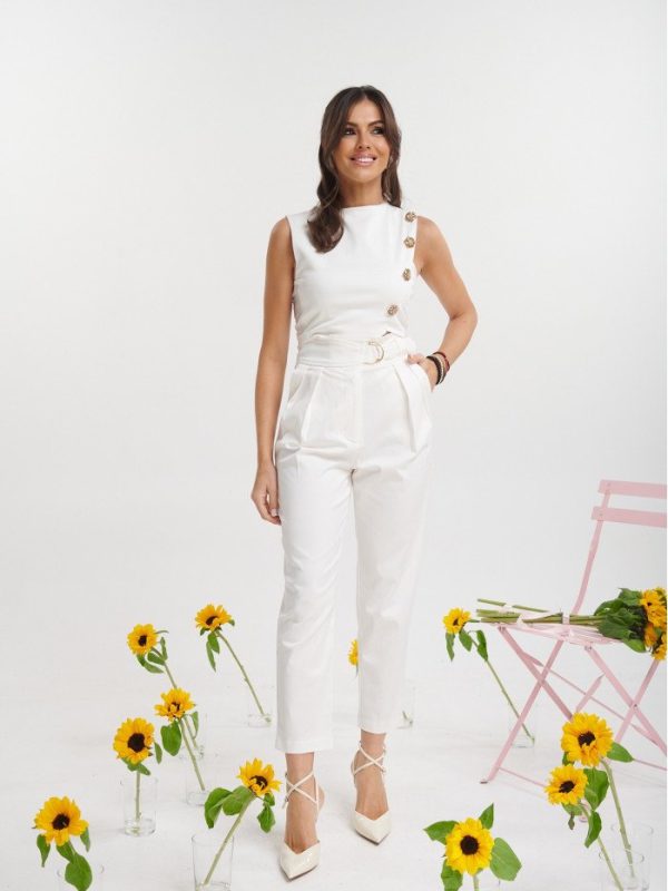 Ψηλόμεσο παντελόνι με ζώνη και πιέτες