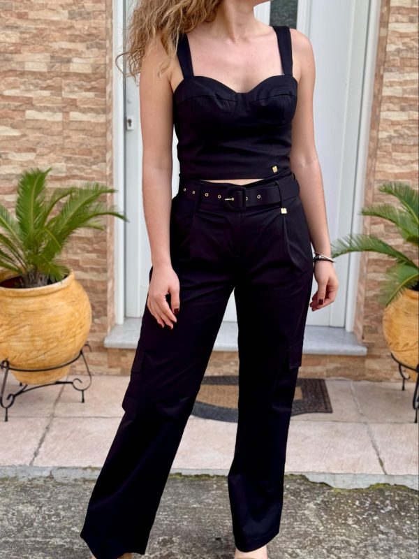 Μπούστο καπαρτίνα