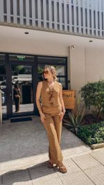 Σετ γιλέκο με παντελόνα