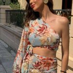 Τοπ με έναν ώμο