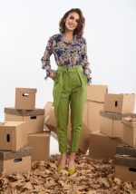 Ψηλόμεσο παντελόνι με πιέτες