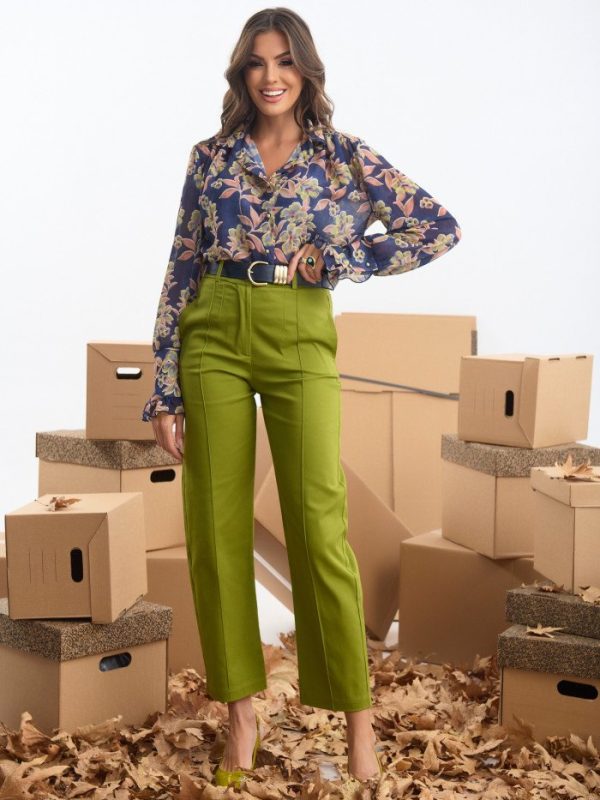 Παντελόνι σε ίσια γραμμή