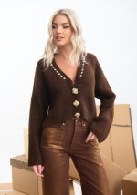 Ζακέτα με μαλακή ύφανση και χρυσά κουμπιά στρας