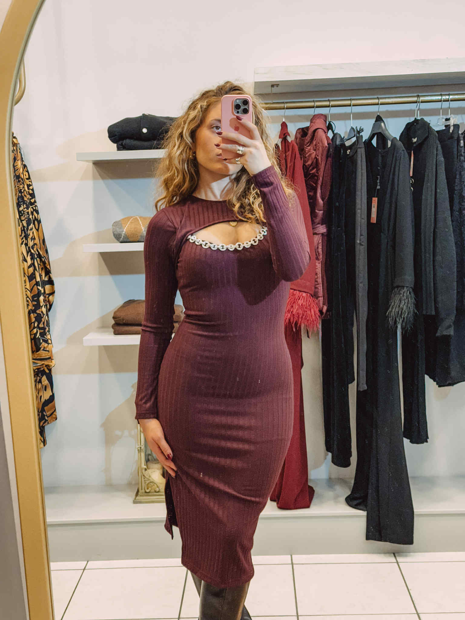 31ce18a1-d49c-496a-894b-12b473904f88 Πλεκτό φόρεμα midi - Image 1