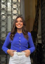 Μπλούζα Με Φιογκάκια - Image 4