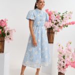 Φόρεμα μοναστηριακό με διακοσμητικούς φιόγκους