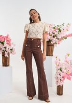 Υφασμάτινο παντελόνι με τσέπες καμπάνα