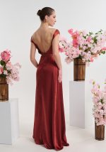 Φόρεμα μάξι σατέν με χιαστή σχέδιο - Image 3