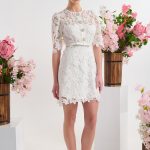 Φόρεμα Δαντελένιο Μίνι Με Κουμπιά Στρας