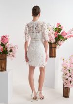 Φόρεμα Δαντελένιο Μίνι Με Κουμπιά Στρας - Image 3